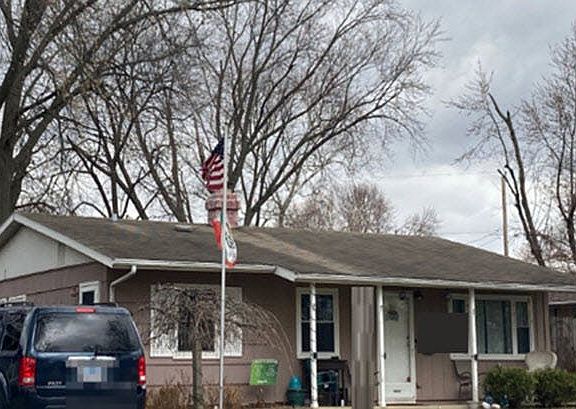 3rd image of 917 Pearson Dr