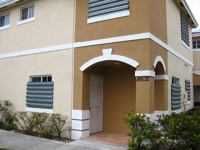 1st image of 18632 SW 100th Ave #18632