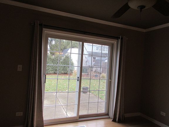 3rd image of 1417 Briarwood Dr