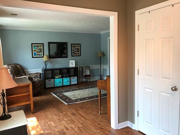 4th image of 1061 Vero Ct