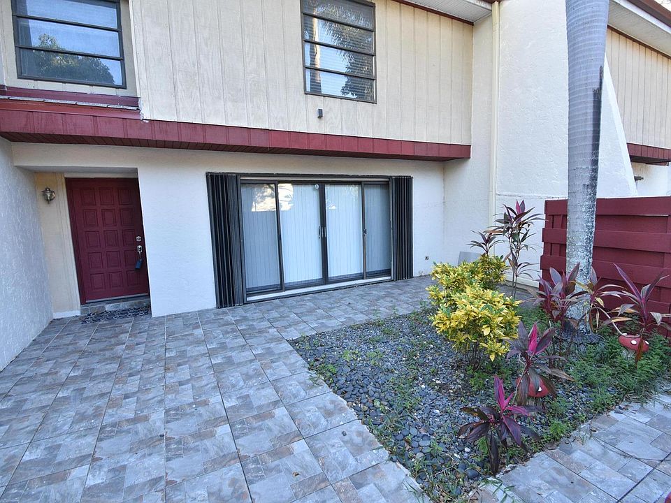Front Entry and Courtyard off of Living Room