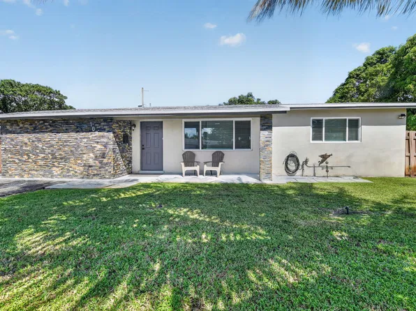 103 SW 14th Street, Deerfield Beach, FL 33441