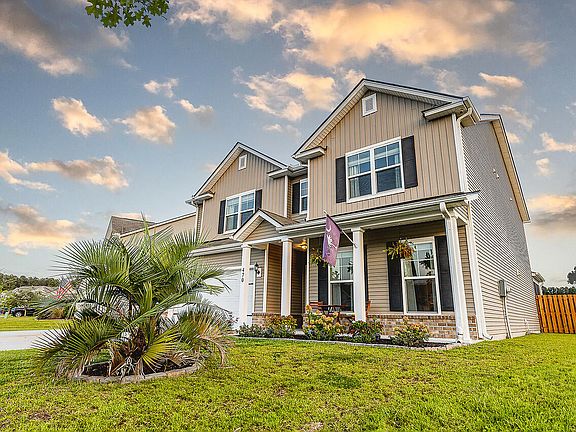 3rd image of 470 Sanctuary Park Dr
