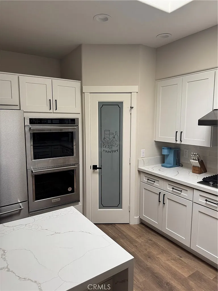 4 bed, 1739 sqft, $9,800 — Photo 4