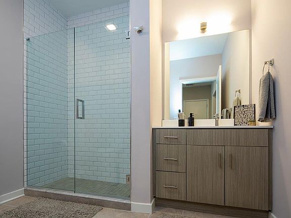 3rd image of 230 Congress Ave #409