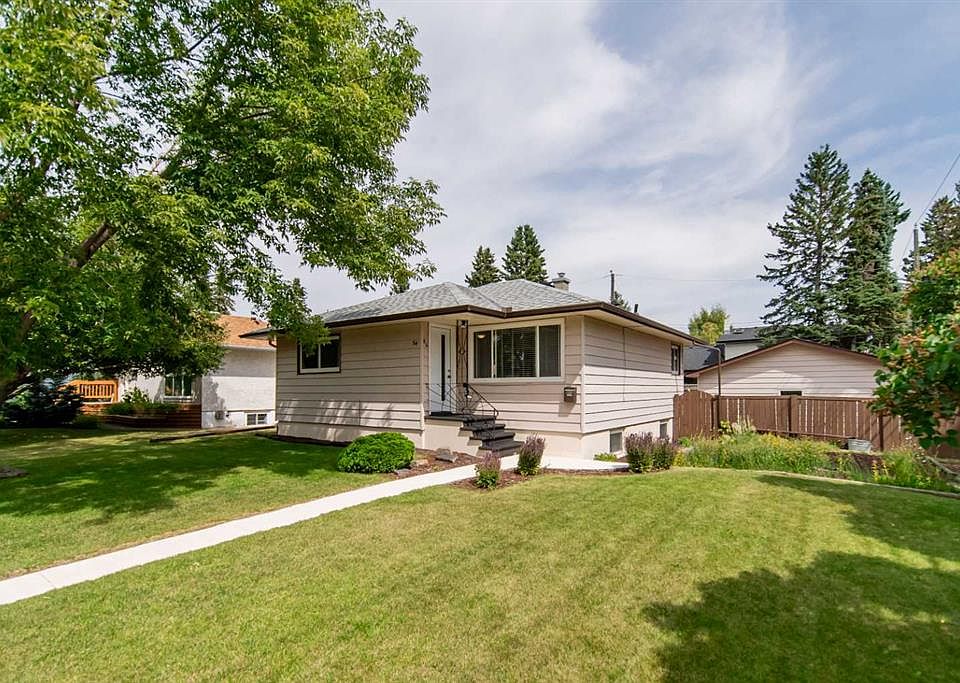 1st image of 84 W Waterloo Dr SW