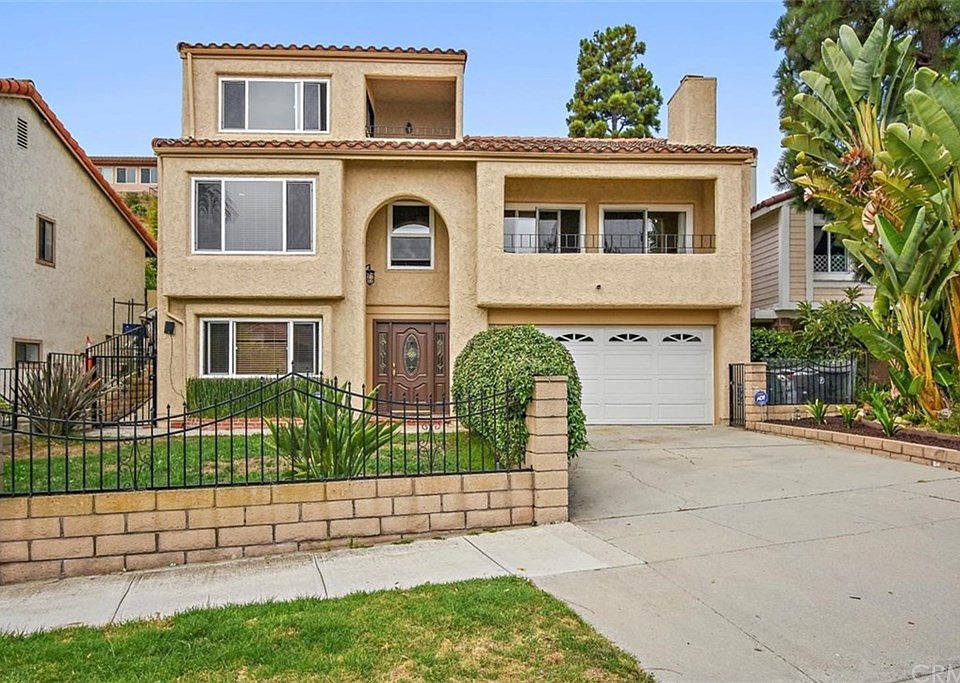 1st image of 3222 Singingwood Dr