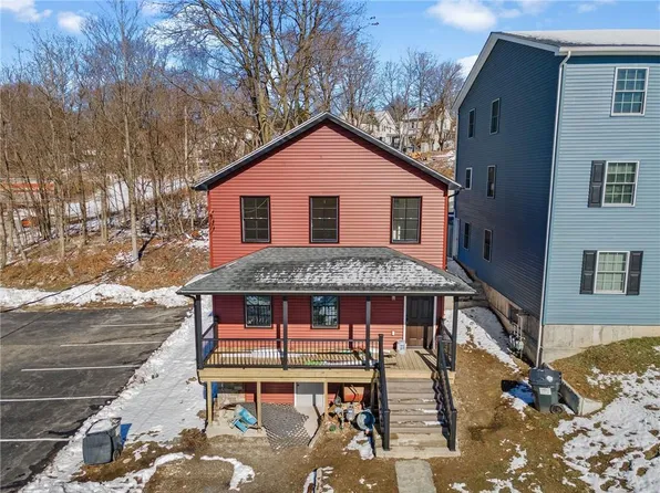 64 Oak Street, Walden, NY 12586