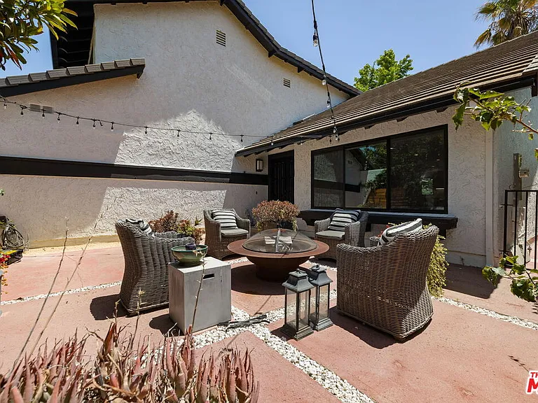 28744 Aries St — Photo 3