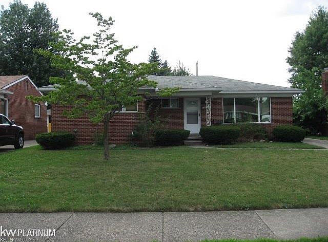 1st image of 27339 Lorraine Ave