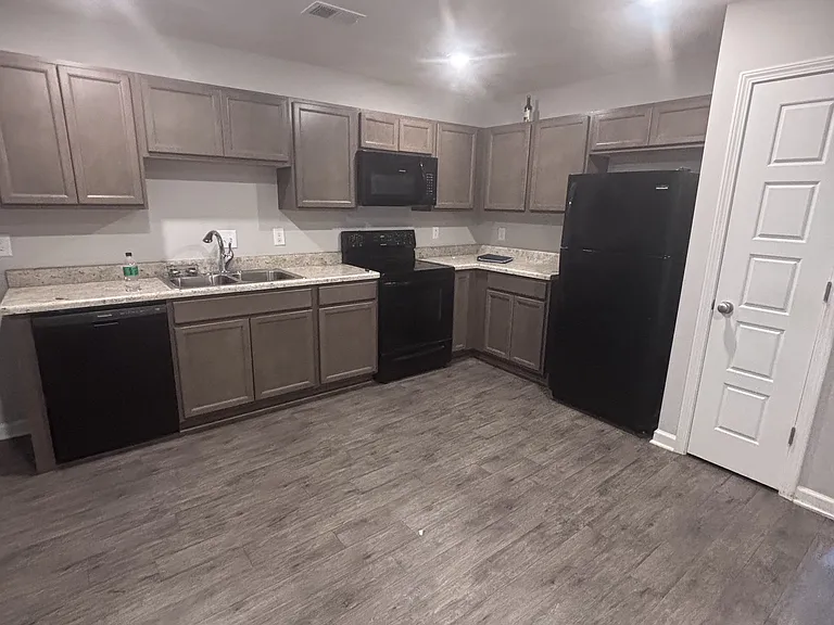 6237 Townley Way — Photo 15