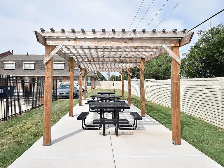 Shade Arbors Overhead