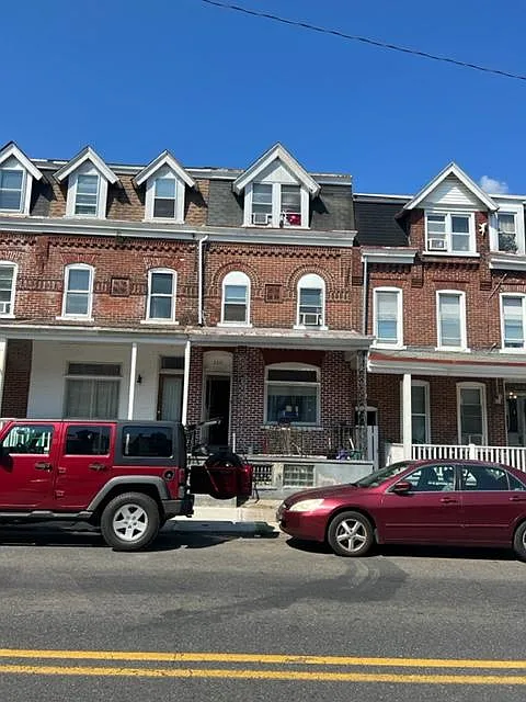N 13th St