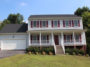 2912 Hog Back Rd, North Prince George, VA 23860