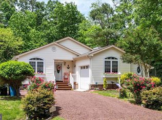 1066 Ocean Pkwy, Ocean Pines, MD 21811