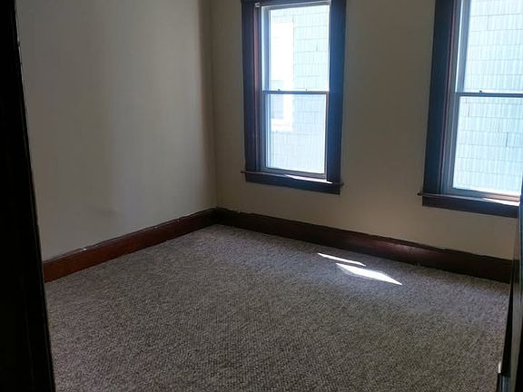 5th image of 771 Somerville St #3