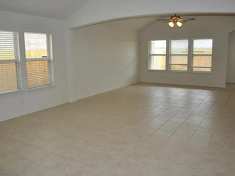 4215 Canton Crest Dr — Photo 7
