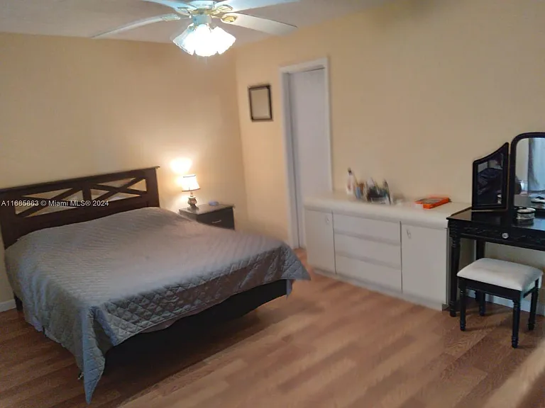 206 Sheffield St E #206-I — Photo 6