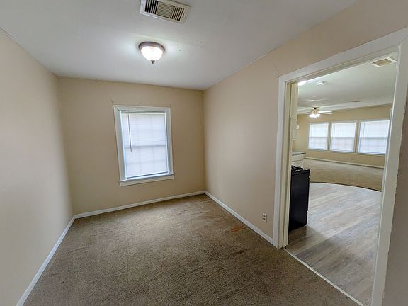 4th image of 6845 Jefferson Blvd