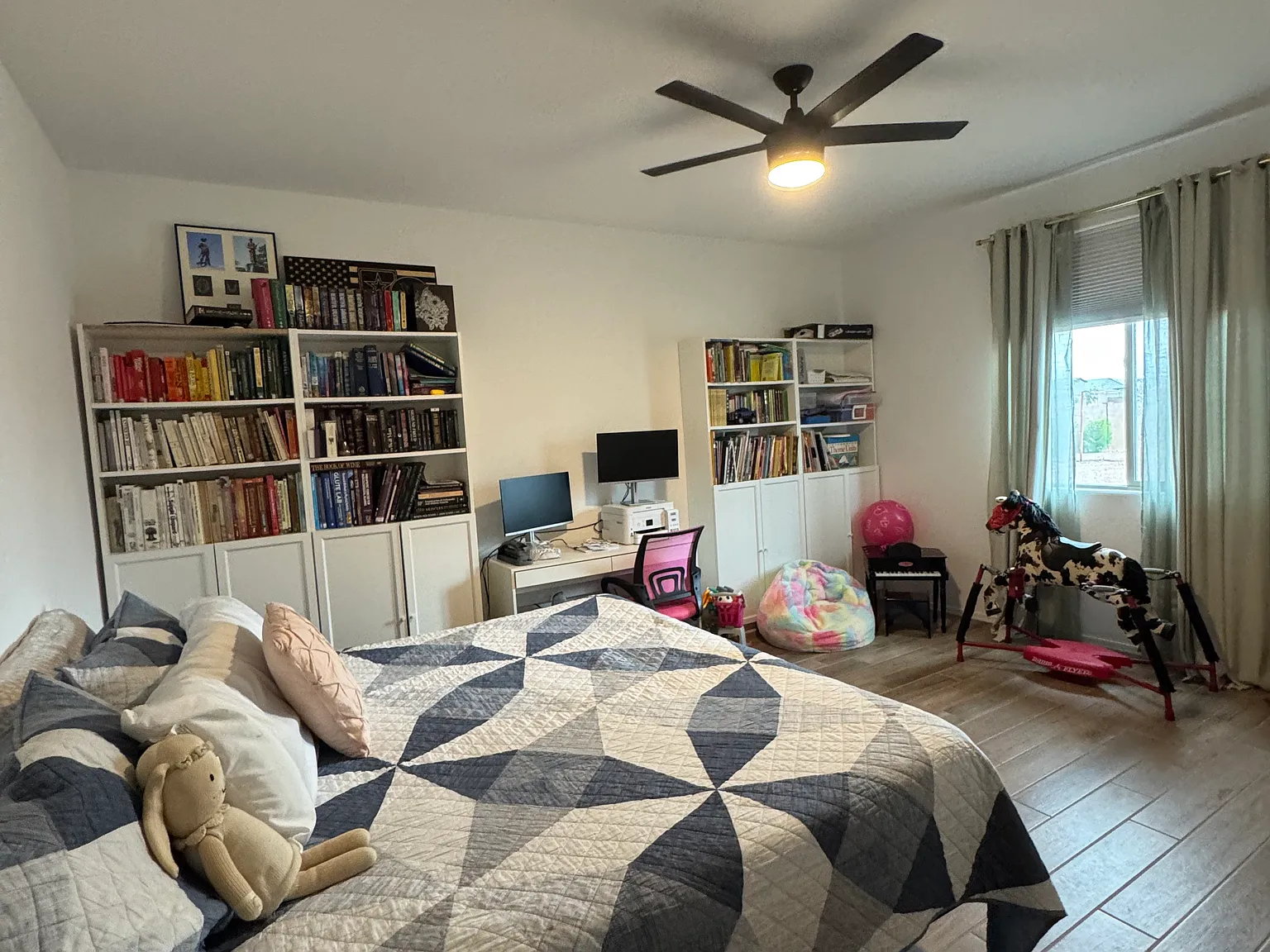 4 bed, 2400 sqft, $3,500 — Photo 4