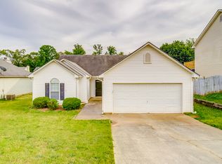 1434 Isleworth Cir, Atlanta, GA 30349