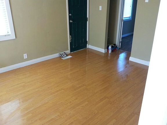 5th image of 146 E Sunset Ave