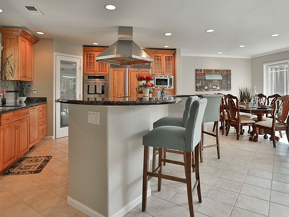 2nd image of 3261 Touriga Dr
