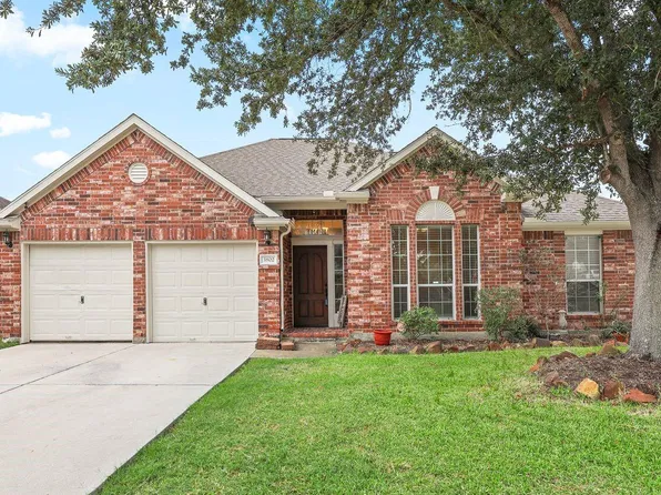 3802 Oakwilde Cir, La Porte, TX 77571