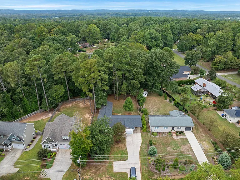 3912 Old Chapel Hill Rd — Photo 32