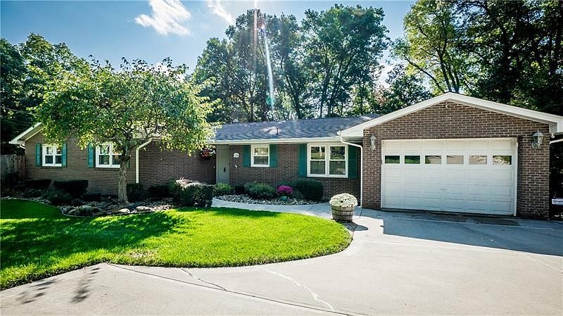 1st image of 124 Iroquois Dr