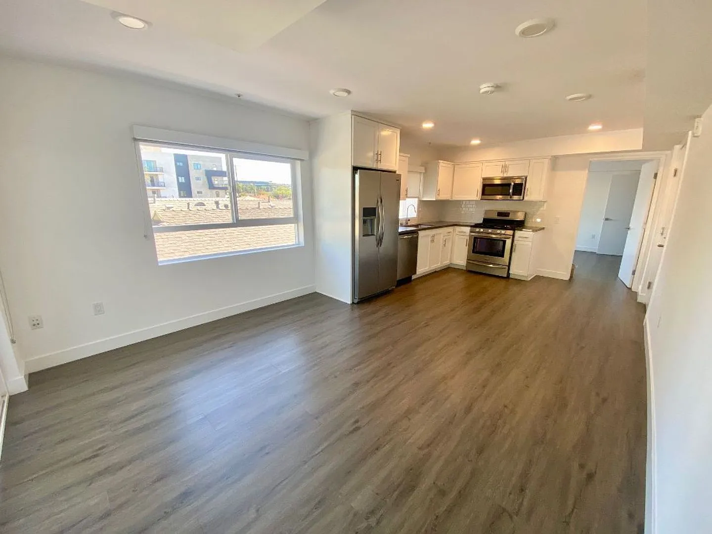 5455 Inglewood Blvd. — Photo 2