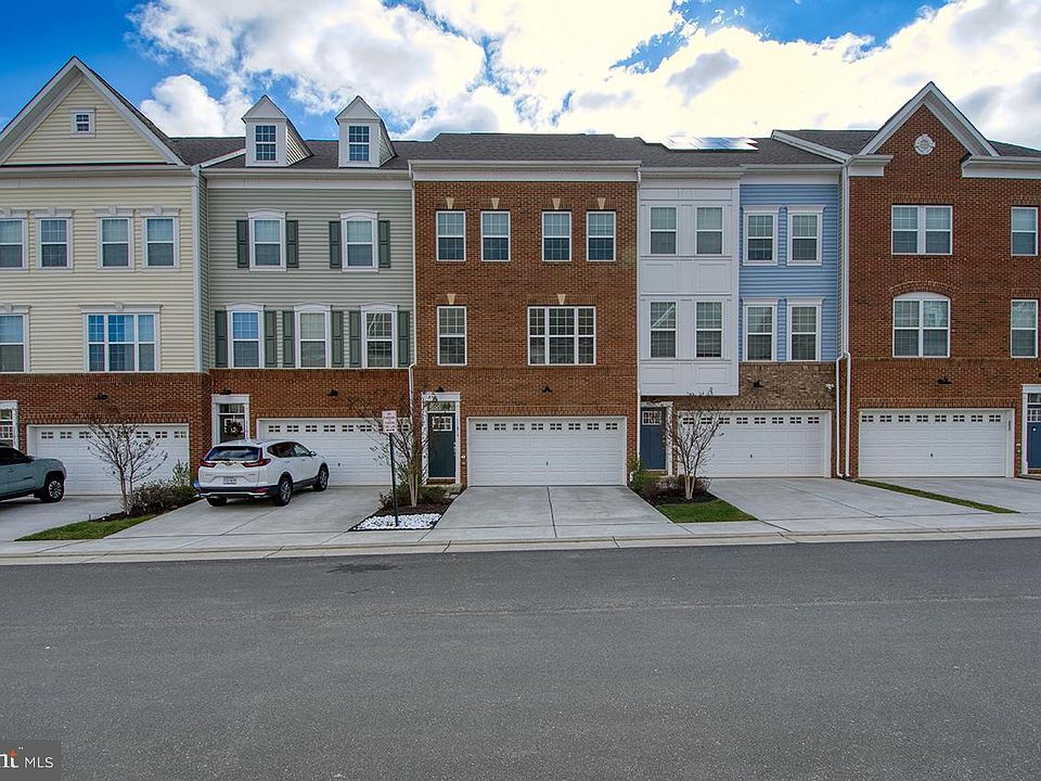 1st image of 11019 Blackburn Cove Ln