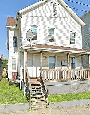 218 Helen St