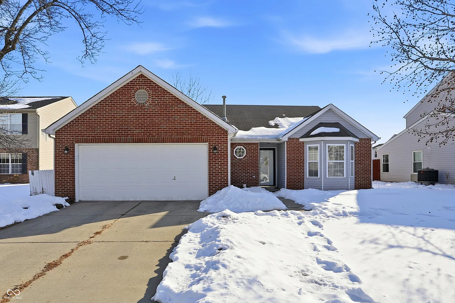 7039 Ira Ct photo 1