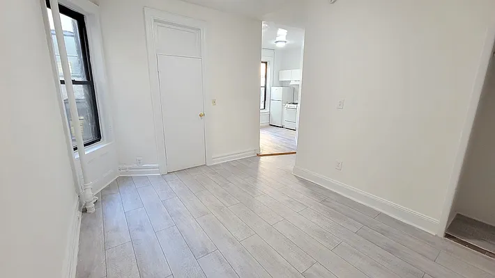 Rented by Oxford Property Group | media 9