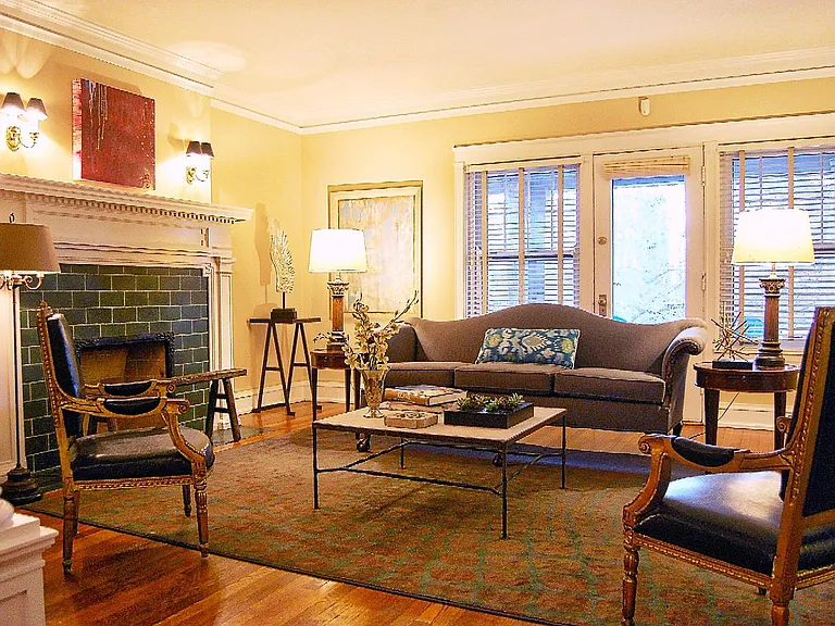 3809 Walnut St — Photo 4