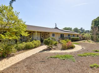 12686 Roble Veneno Ln, Los Altos Hills, CA 94022