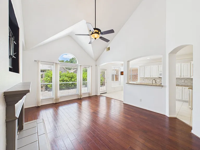 5407 Lake Place Dr — Photo 12