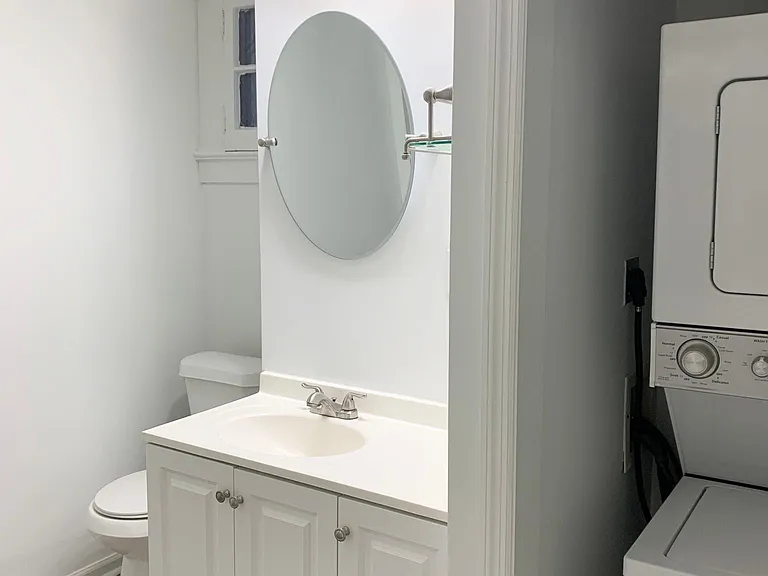 687 Durant Pl NE #3 — Photo 9