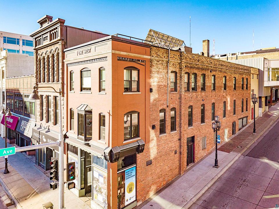 1st image of 1 N Lake Ave