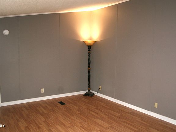 4th image of 130 Kenneth Foster Rd