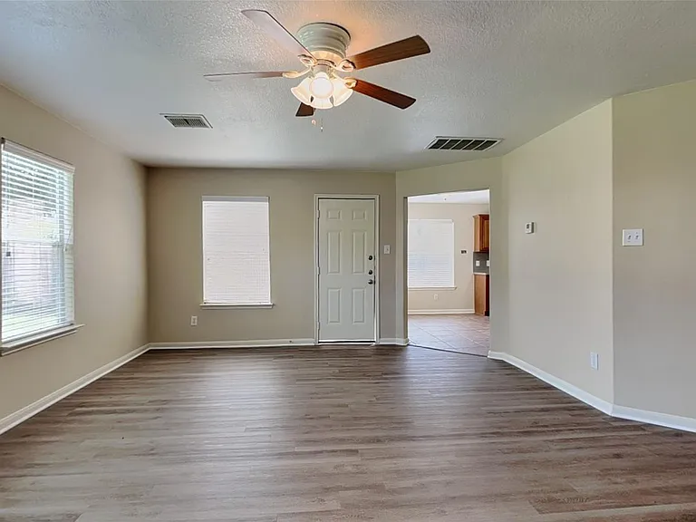 18018 Melissa Springs Dr — Photo 5