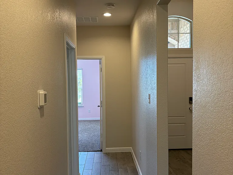 125 Hollytree Ln — Photo 21