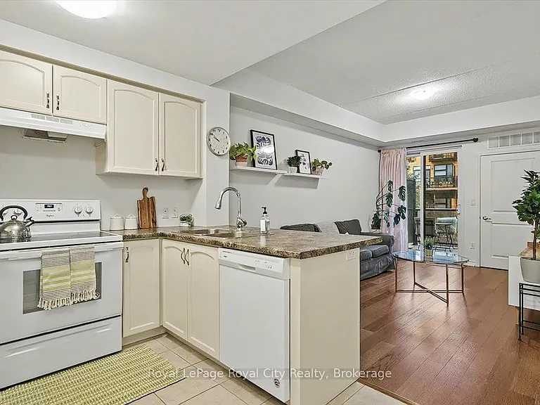 1284 Gordon St #120 — Photo 5
