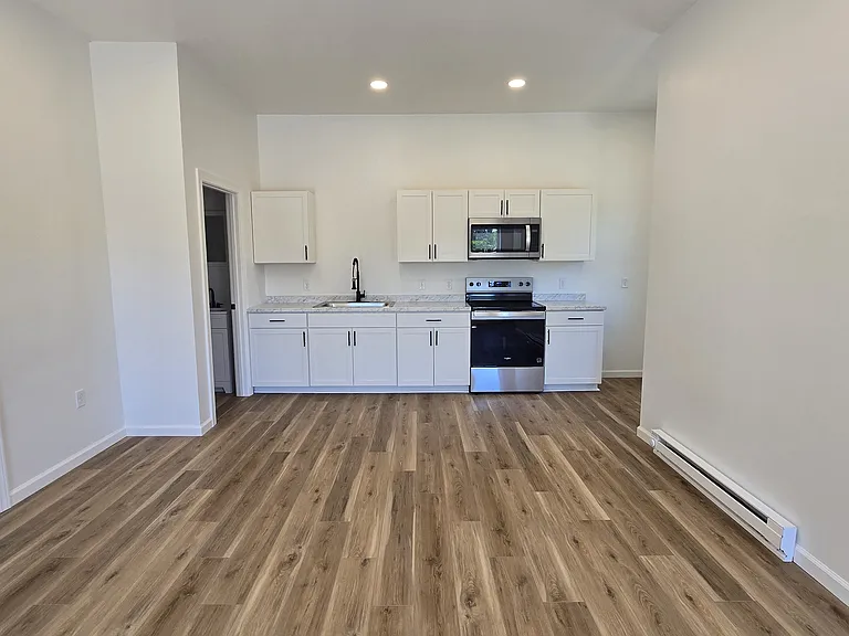 514 Lincoln Way E #1 — Photo 5
