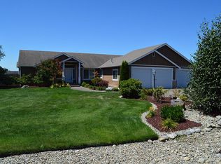 18149 Wild Violet Ln SW, Rochester, WA 98579