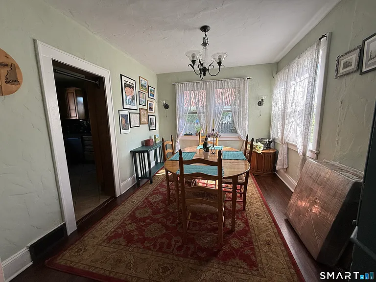 21 Elgin Ave — Photo 13