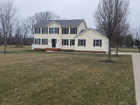 4th image of 3505 York Rd