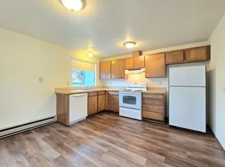 1322 Maple St UNIT B, Everett, WA 98201
