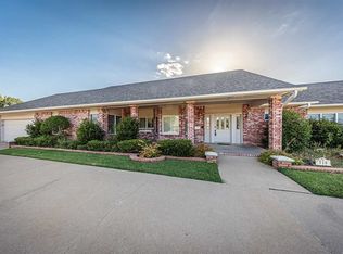 310 NW 32nd St, Lawton, OK 73505